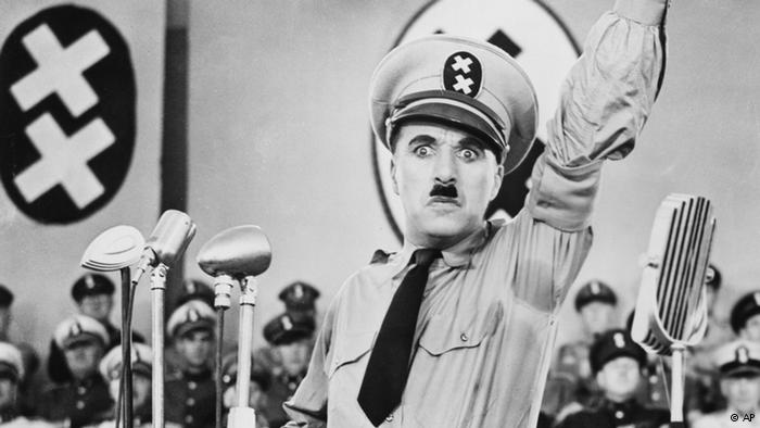 Чаплин като Хитлер