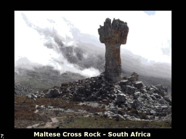 Необикновенни скали и камъни в различни точки на света