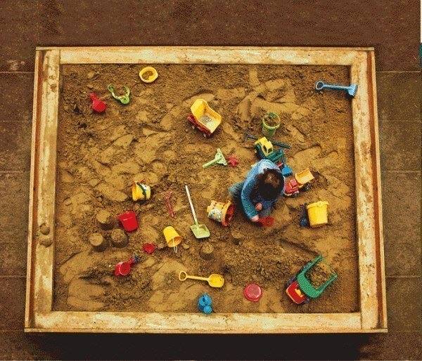 Подредба в детския пясъчник